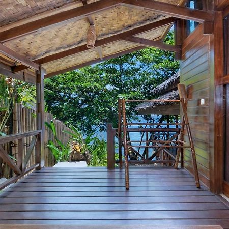 Janji Laut Resort Tanahwangko Exterior foto
