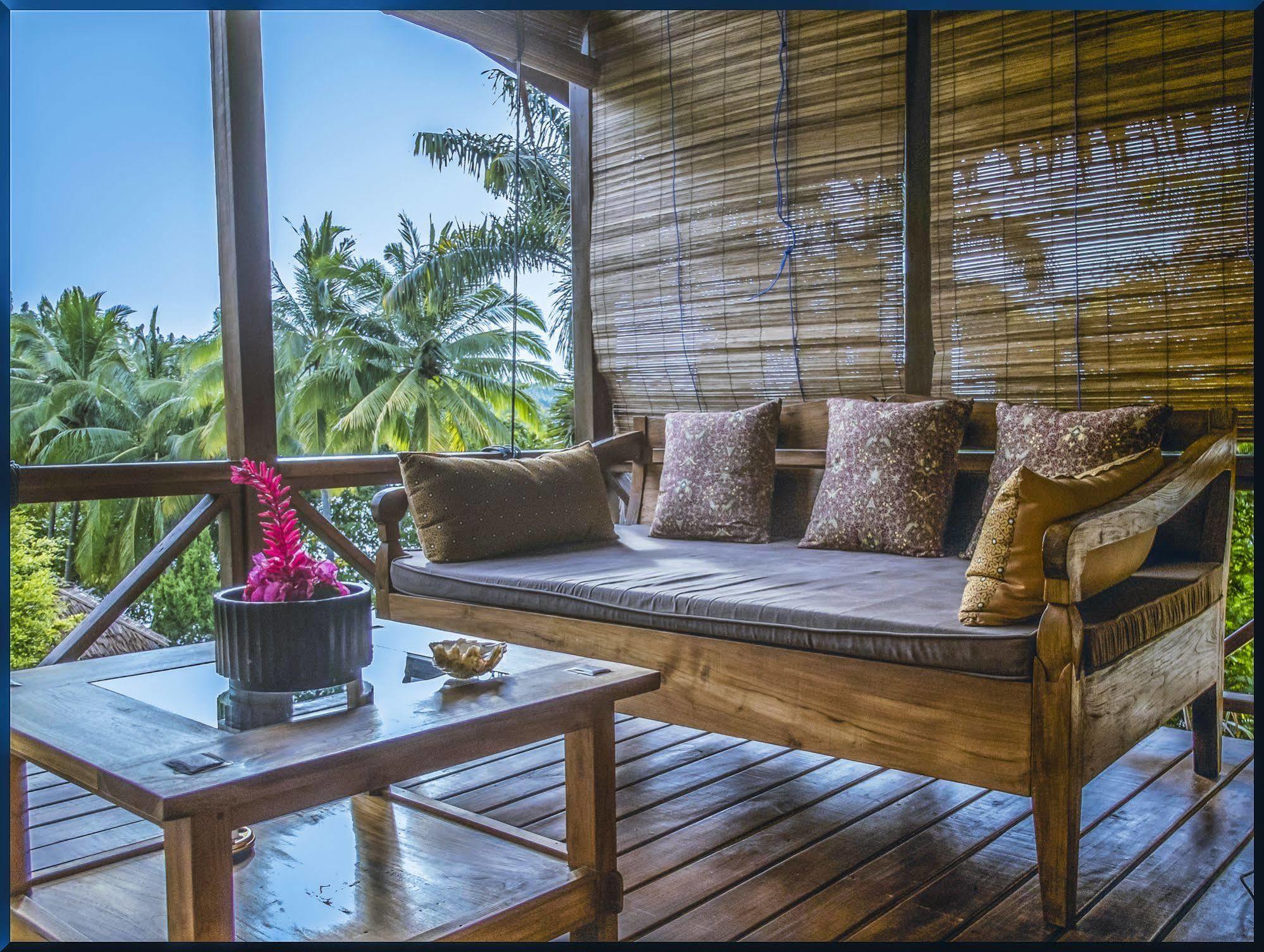 Janji Laut Resort Tanahwangko Exterior foto