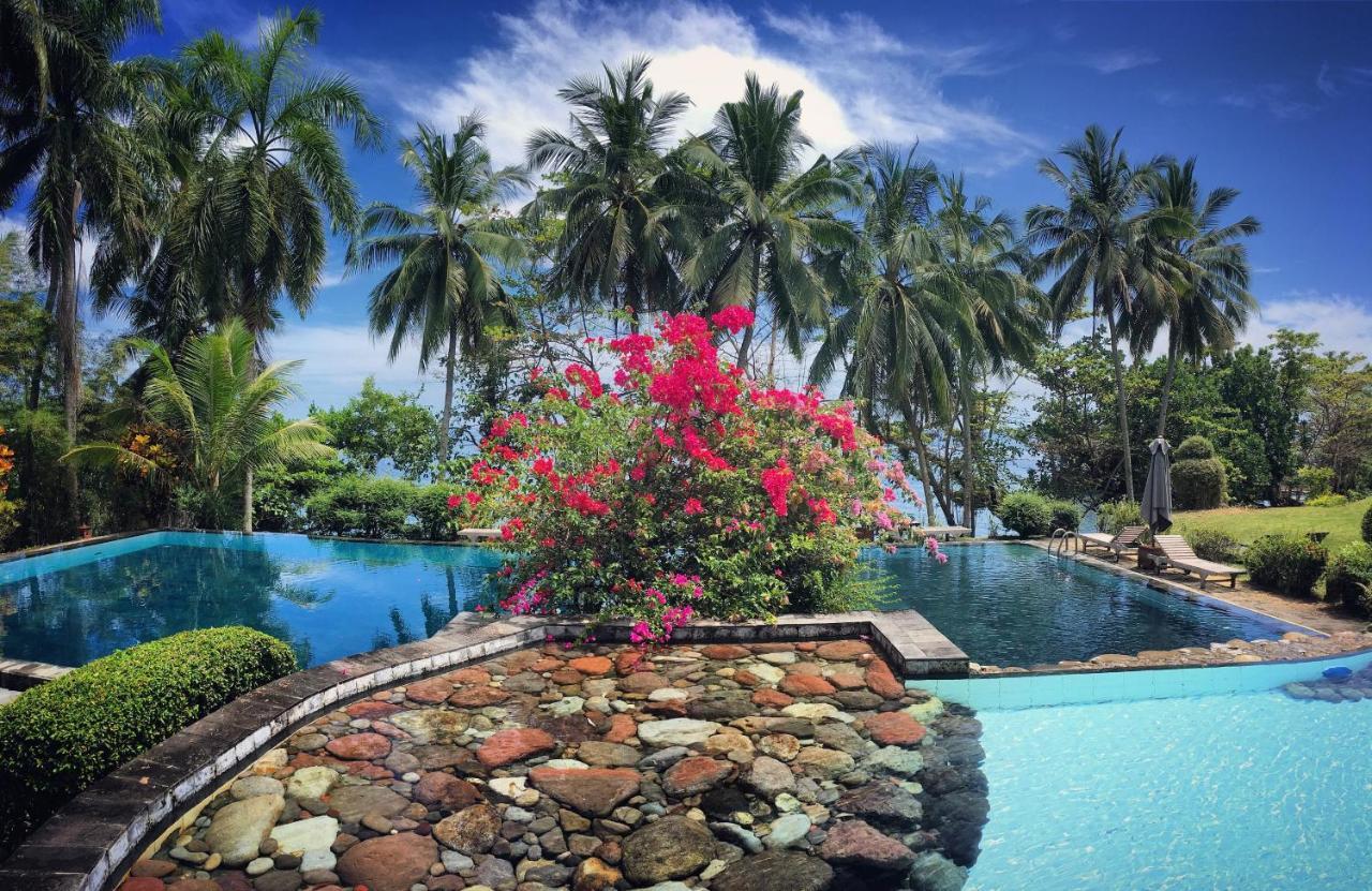 Janji Laut Resort Tanahwangko Exterior foto