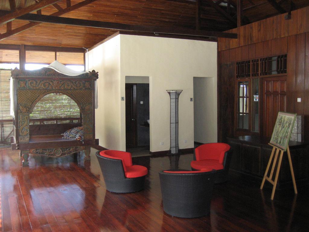 Janji Laut Resort Tanahwangko Exterior foto